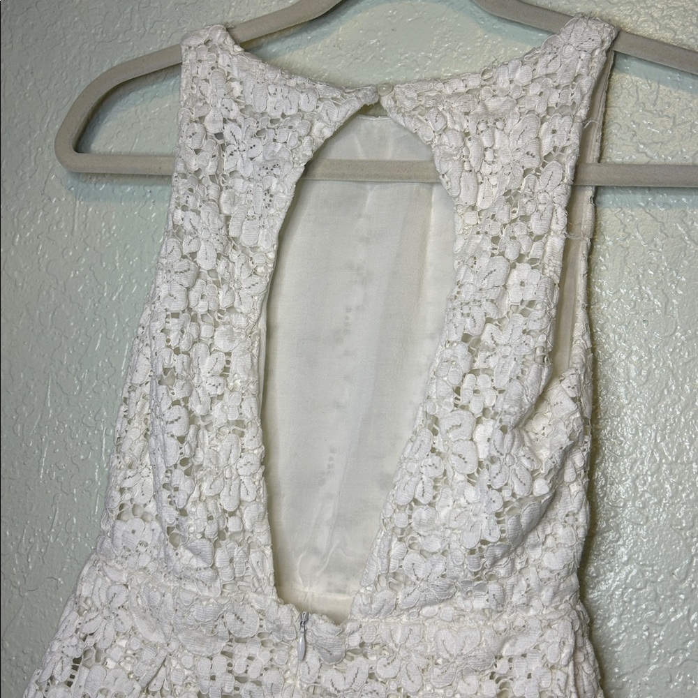 Zara Basic Collection White Fabric - image 3